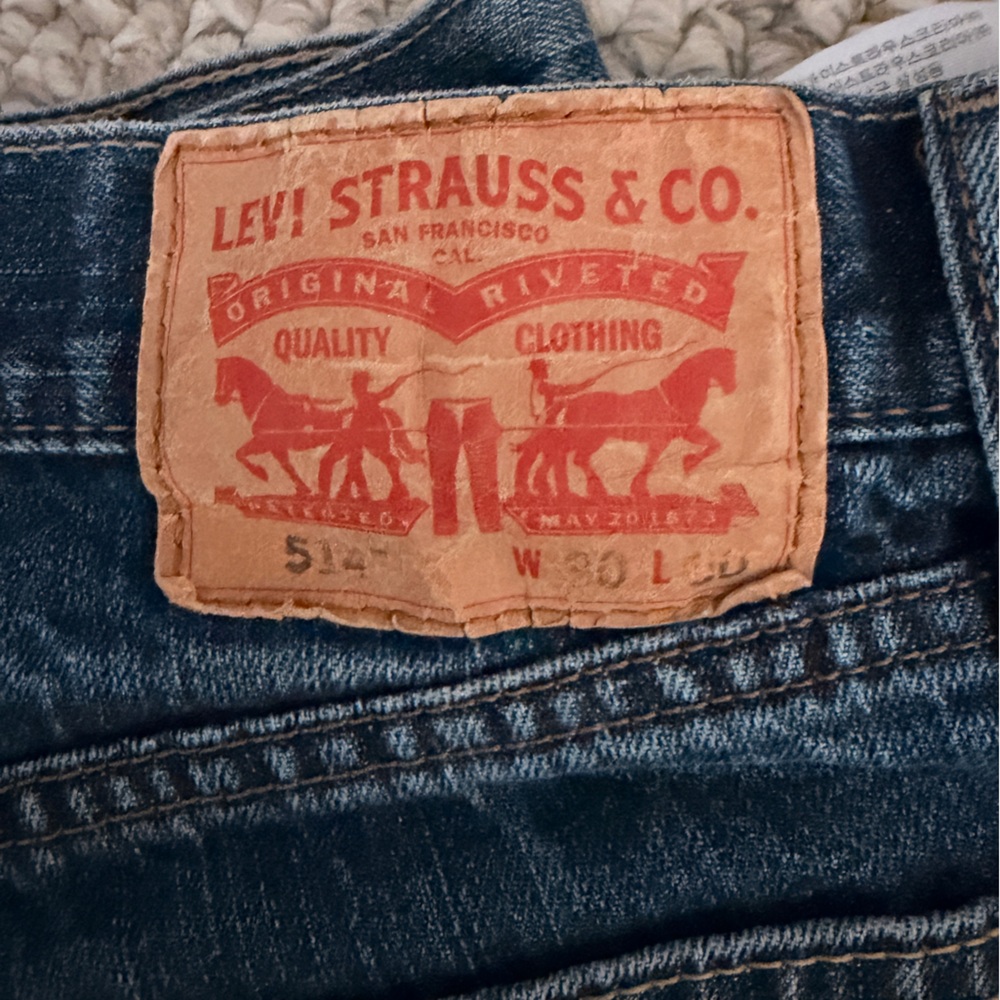 Levi's Dark Blue Jean Shorts - Picture 3 of 6